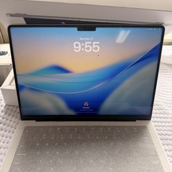 MacBook Pro 14” (2021) – M1 Pro / 16GB / 512GB – Box + Charger