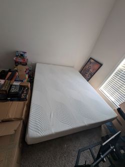 Queen memory foam mattress and box spring with headboard+frame