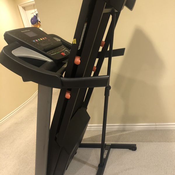 NordicTrack T5.7 Treadmill for Sale in Downey, CA OfferUp