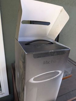 Apple Mac Pro 2013 (box only)