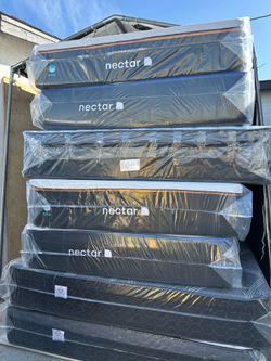 ☎️📲📞call or Tex (213)713-74-89      Nectar Mattress.             Nectar Premier Queen Size  - 13" Memory Foam Mattress     New Mattress in a plastic