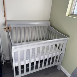 Dream on Me Aden Mini Baby Crib Grey