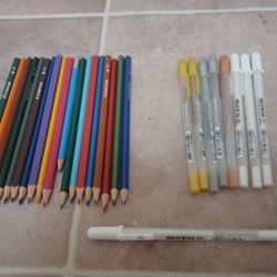 Gelly Roll Pens and Pencils of Color