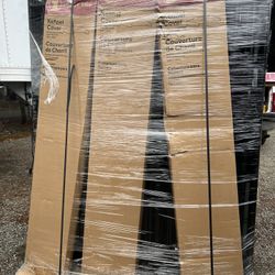 Lucky Dog European Style Kennel with Cover and Frame