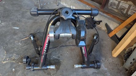 Blackburn Magnetic Tech turn bike into indoor trainer