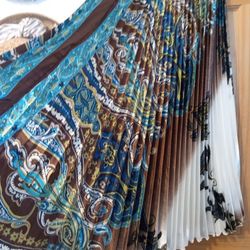 Beautiful Dress W Belt. 