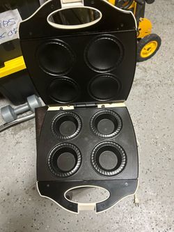 Mini pies maker