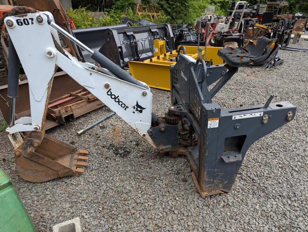 Bobcat 607 Skid Steer Backhoe Attachment