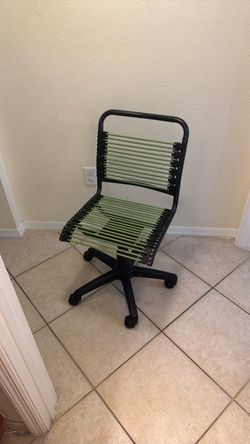 Bungee Cord Rolling Office Chair