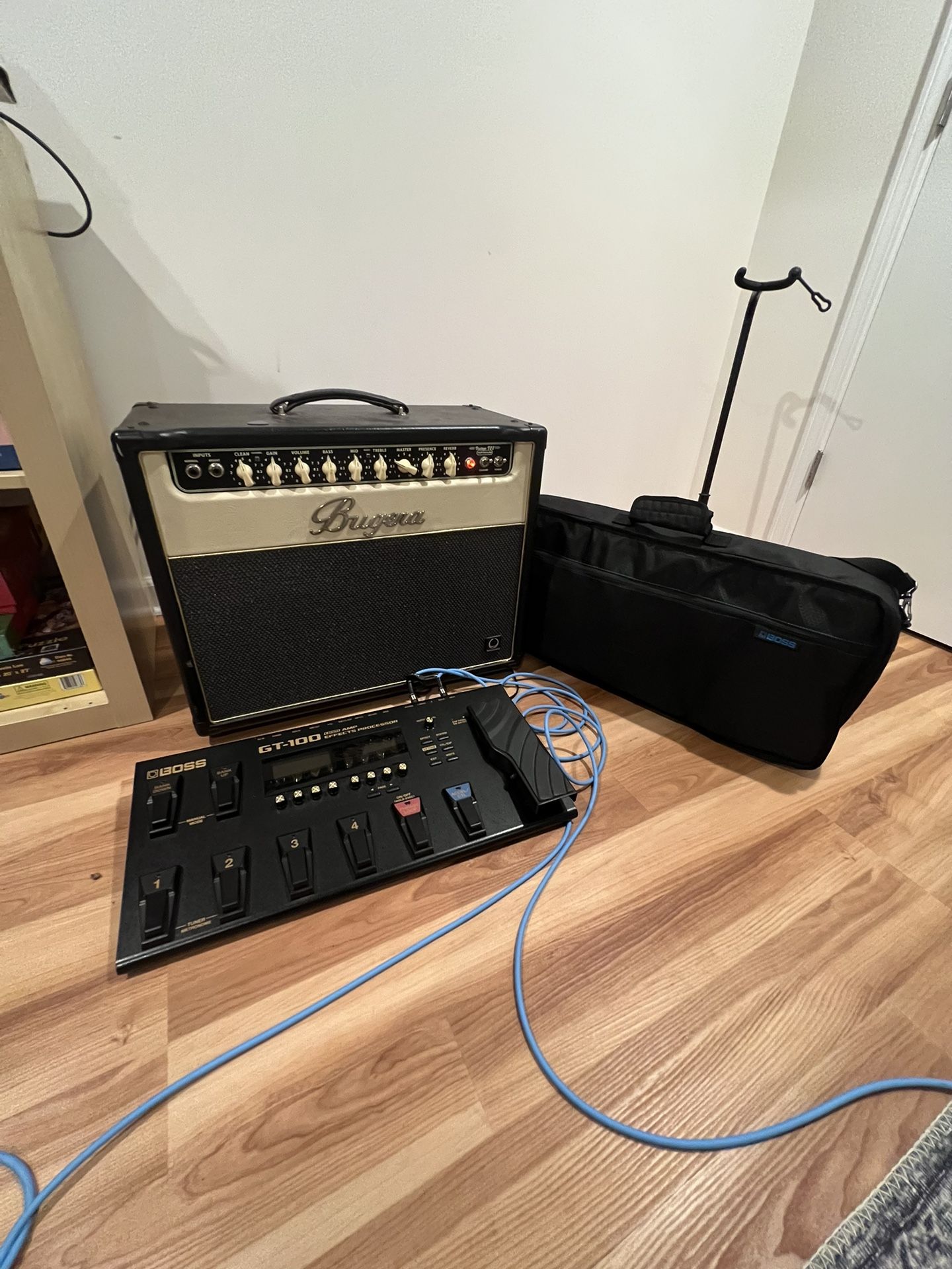 BOSS GT 100 Effects Pedal