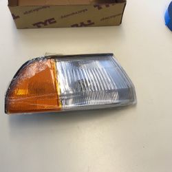 Acura Integra 1986 To 2001 Signal Lamp Passenger Side Assembly #2