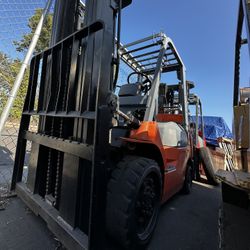 Toyota Forklift 6000 Lbs. 