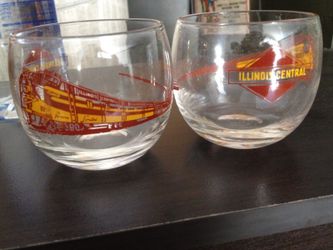 Vintage Illinois central glasses