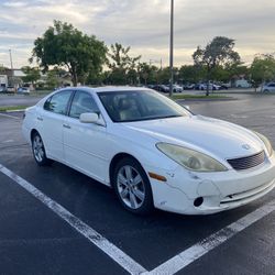 2005 Lexus ES 330