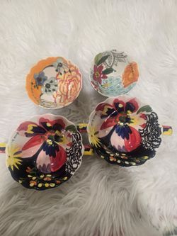 New! Beautiful AMARYLLIS Nesting Measuring Cups (4)  ~ PRISTINE! ( Reseda Ca 91335)