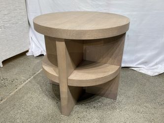 HAMMARY by La-Z-Boy Indiya Round Side Table