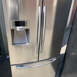 Counter Depth! Samsung Stainless Steel Frenchdoor Refrigerator With Water And Ice 