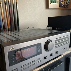 Jkvc5.1 Stereo Receiver Like New 