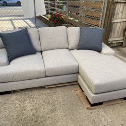 Grey L-Shaped Sofa with Reversible Chaise (NEW / UNUSED)