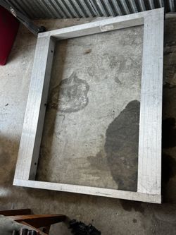 Pallet Rolling Frame