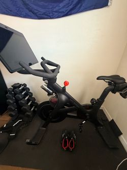 Peloton Bike Plus (includes accessories)