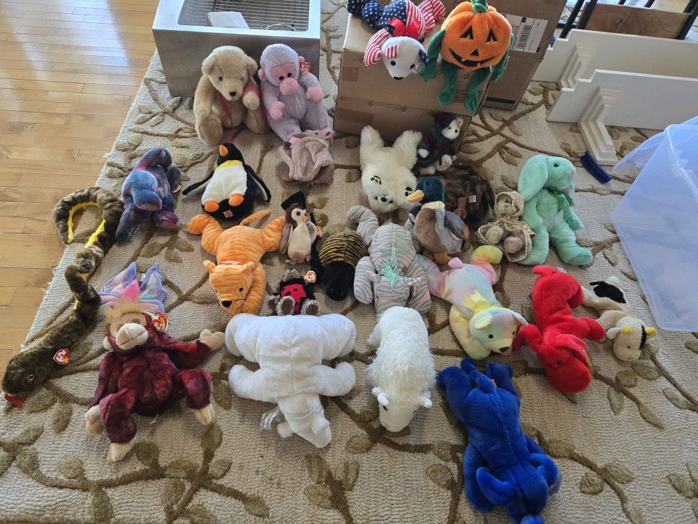 Beanie Babies, Beanie Buddies, Etc.