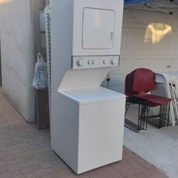 24 inch wede stackable electric ⚡ 220 volts