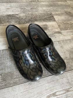 Dansko Nursing Shoes