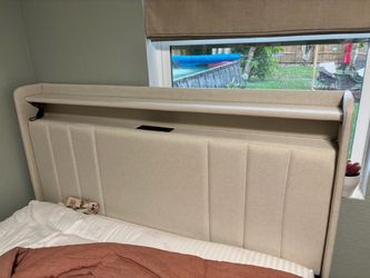 Full size Bed