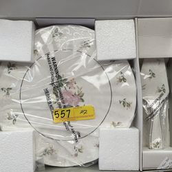 NEW IN BOX - Gorham Lady Anne Pattern ~ 12” Cake Plate and Server ~ MSRP $58