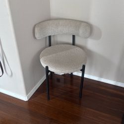 Cute Chair