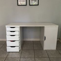White Desk