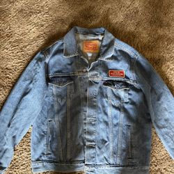 Levi Jacket 