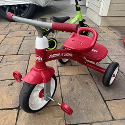 Radio Flyer Toddler Tricycle 