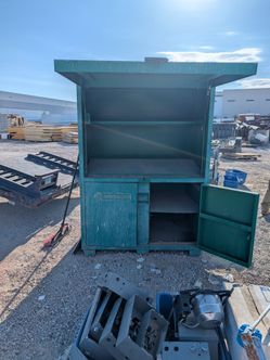 $500 greenlee tool cabinet, job site formans box