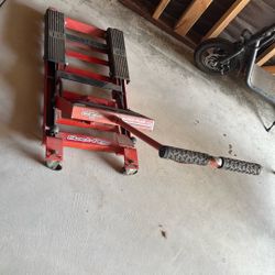 Motorcycle lift ATV lift