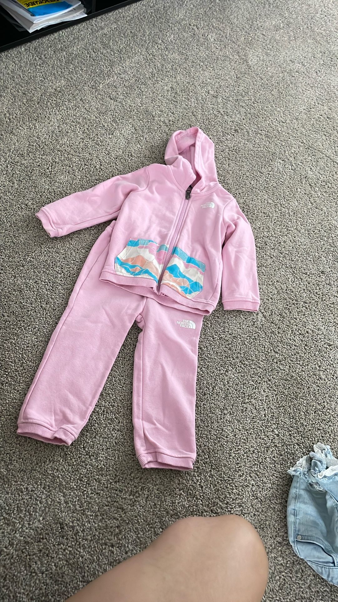 North Face Sweatsuit 
