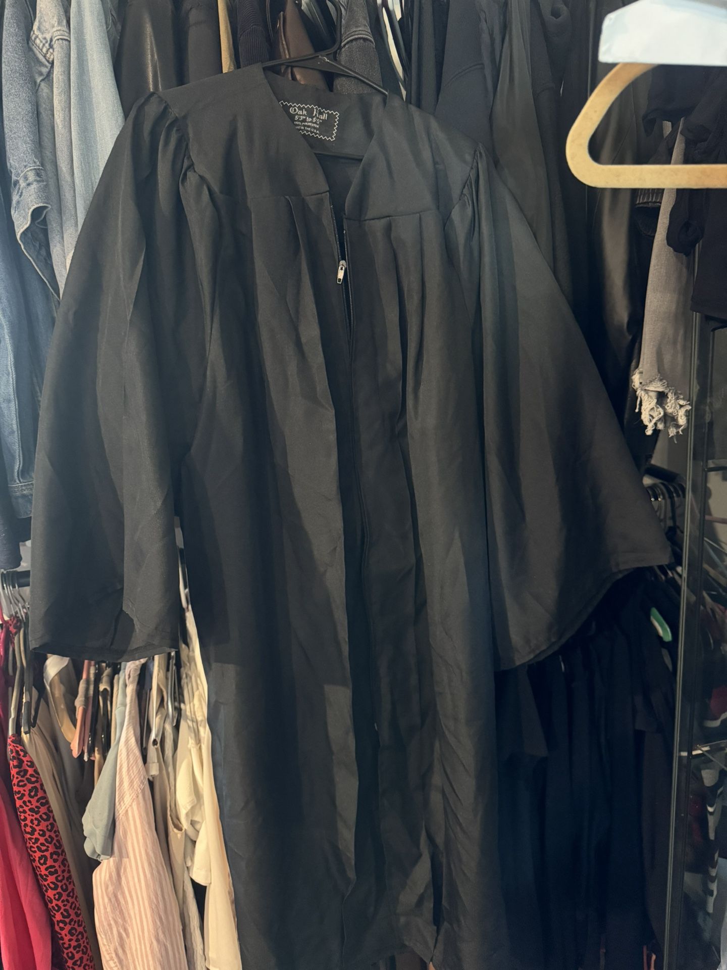 Black graduation Gown 