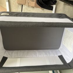 Ronbie Baby Bassinet