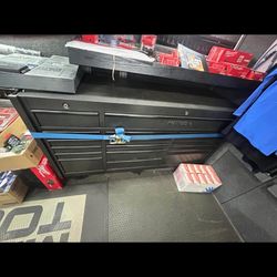 Matco 4S Triple Bay Toolbox with no Power Drawer