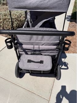 Jeep by Delta children wagon