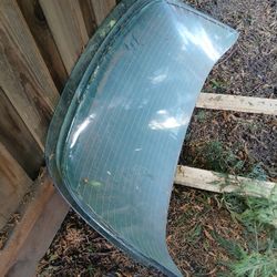 Camaro Firebird Rear Glass 75-81