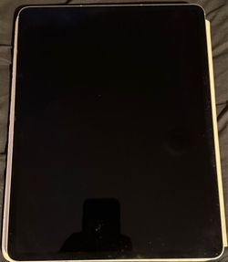 Apple iPad Air 13-inch M2 – 128GB – Excellent Condition