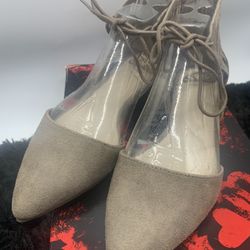 Fergalicious Women's Coco Pointed Toe Flat DOE 6 M US