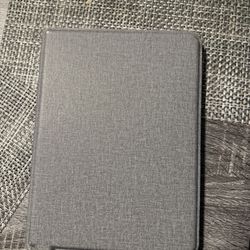 iPad Bluetooth Keyboard