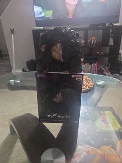 One Piece BlackBeard Statue