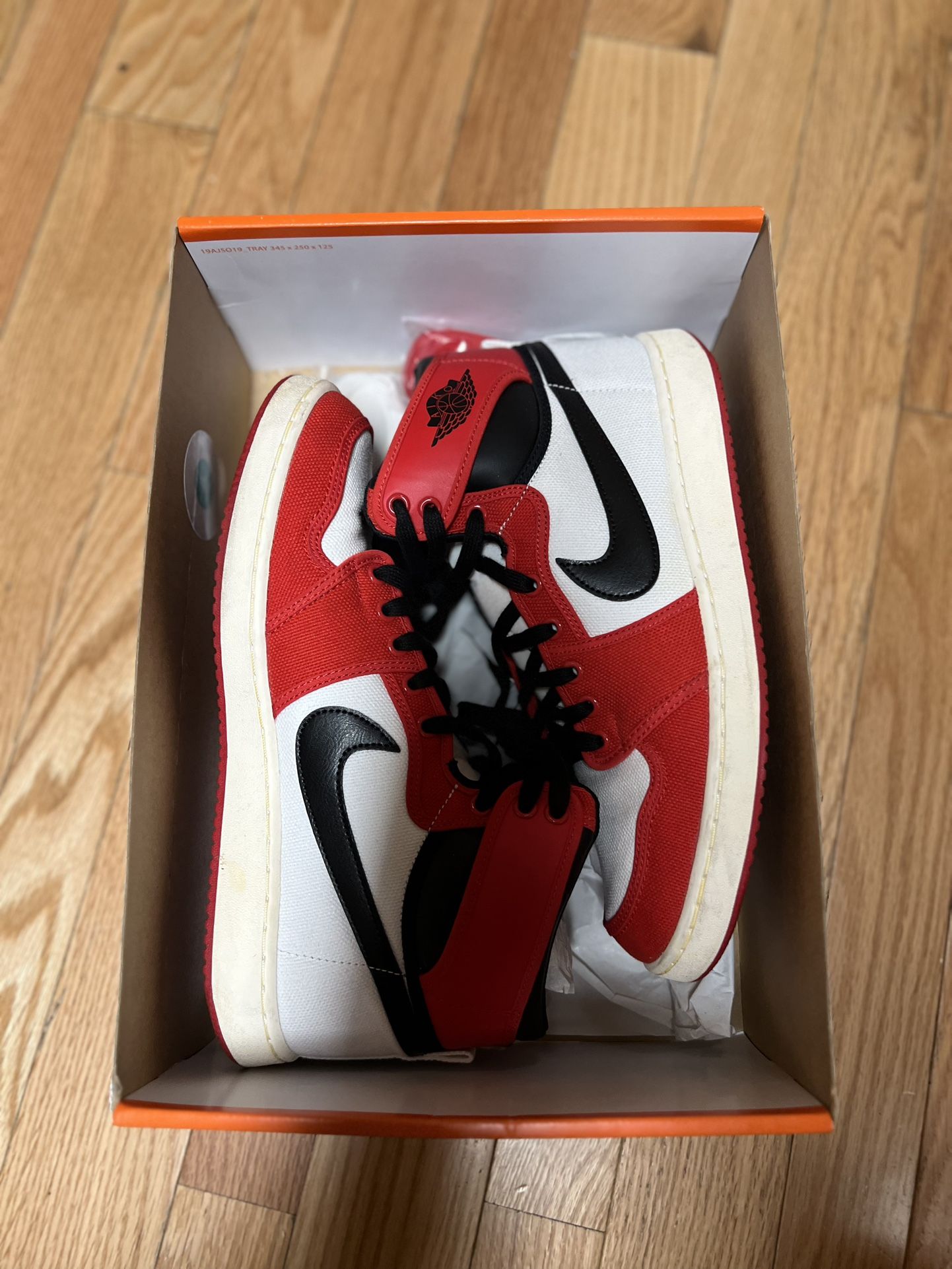 AIR JORDAN CHICAGO 1 AJKO