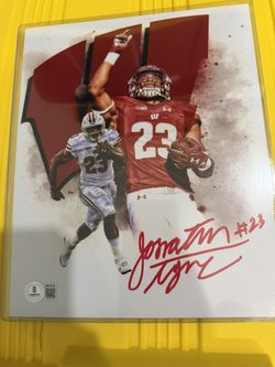 Jonathan Taylor Rookie Autograph 8x10 Wisconsin Badgers