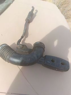 air cleaner outlet duct/hose assembly (OEM part number 8 or 4) designed for 2010–2015 Chevrolet Camaro with the 3.6L V6