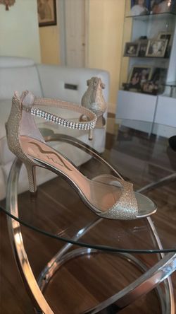 Dance shoes